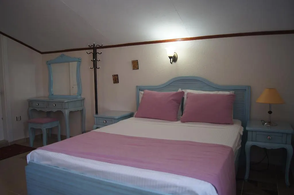 Forever Hotel Олудениз